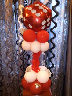 Décoration ballons casino dé de jeu